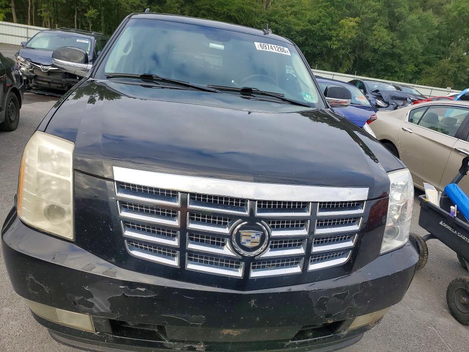 Photo 5 from auction – 2009 CADILLAC ESCALADE with VIN 1GYFK26299R178727