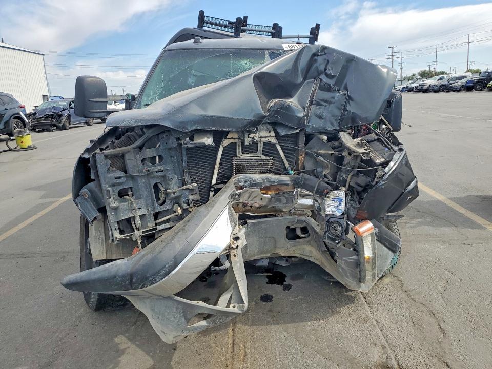 Снимка 5 от търг – 2004 CHEVROLET SILVERADO с VIN 2GCEK13T141320255