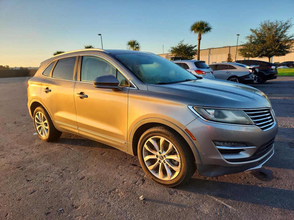 Zdjęcie 4 z aukcji – 2016 LINCOLN MKC z VIN 5LMCJ2C91GUJ08851