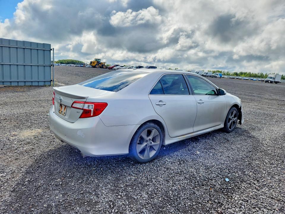 Photo 3 from auction – 2012 TOYOTA CAMRY with VIN 4T1BF1FK7CU021846