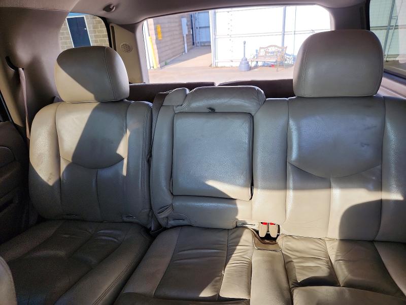 Photo 10 from auction – 2004 GMC YUKON with VIN 1GKEK13Z44J280395