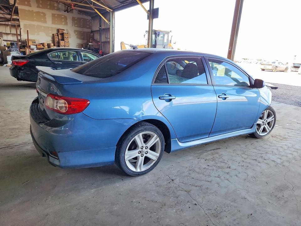 Photo 3 from auction – 2013 TOYOTA COROLLA with VIN 5YFBU4EE1DP110155