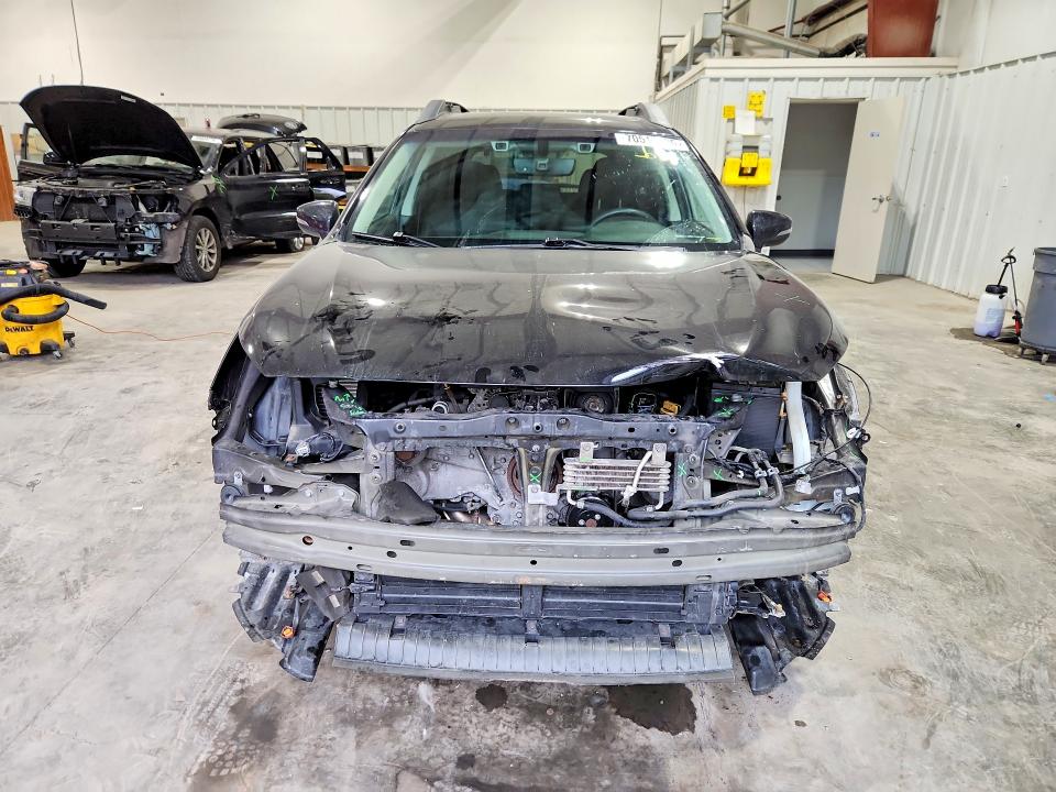 Фото 5 с аукциона – 2018 SUBARU OUTBACK с VIN 4S4BSAHCXJ3388390