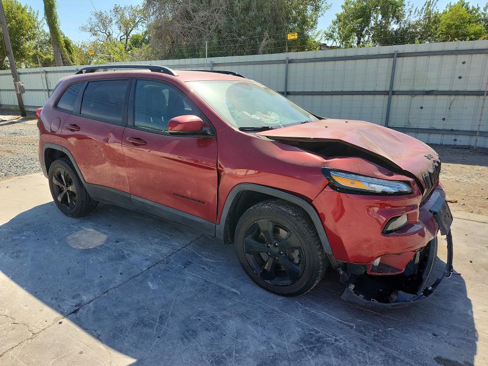 Снимка 4 от търг – 2016 JEEP CHEROKEE с VIN 1C4PJLDS6GW355674