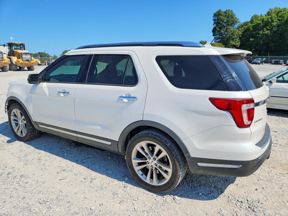 Photo 2 from auction – 2018 FORD EXPLORER with VIN 1FM5K7F83JGB15220