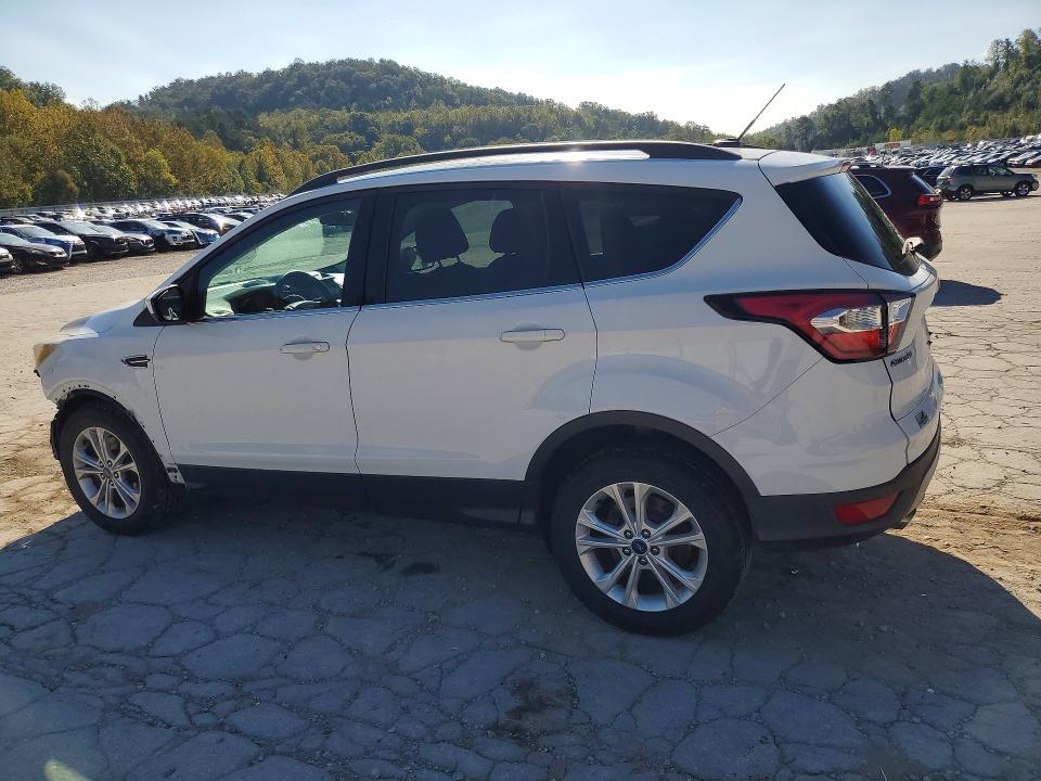 Zdjęcie 2 z aukcji – 2017 FORD ESCAPE z VIN 1FMCU0G90HUE51273