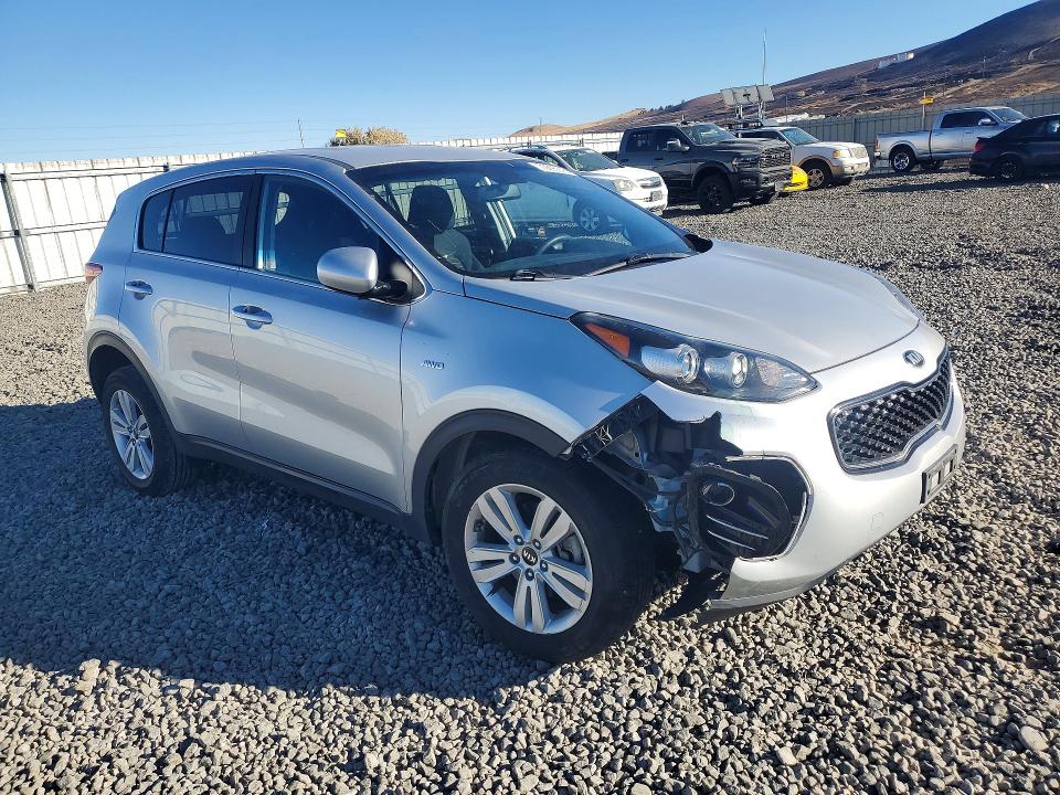 Снимка 4 от търг – 2018 KIA SPORTAGE с VIN KNDPMCACXJ7332890