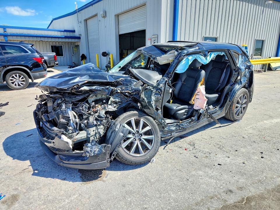 MAZDA CX-5 2018 مع رقم تعريف المركبة JM3KFACM6J1413054 - صورة من المزاد