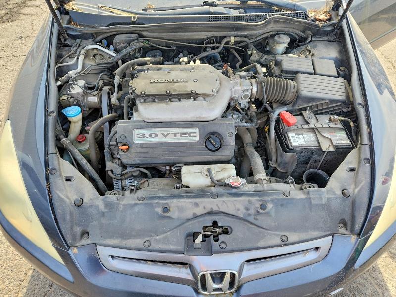 Photo 11 from auction – 2004 HONDA ACCORD with VIN 1HGCM66304A092718