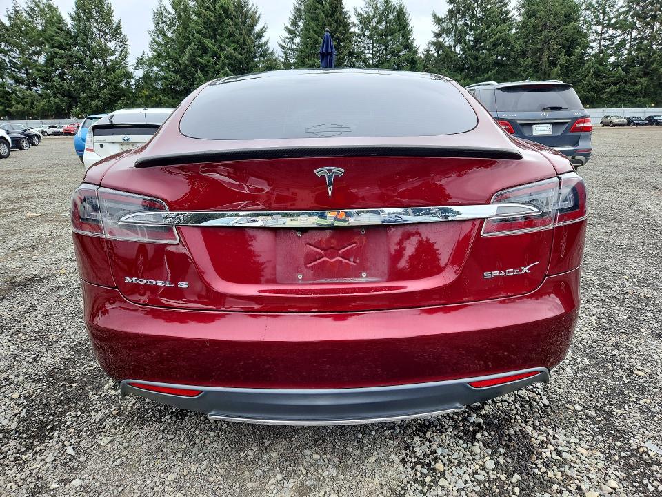Foto 6 de la subasta – 2012 TESLA MODEL S con VIN 5YJSA1DP9CFS00318