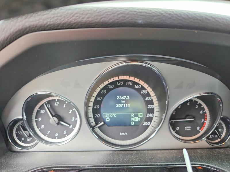 Снимка 9 от търг – 2011 MERCEDES-BENZ E с VIN WDDHF8HB2BA403521