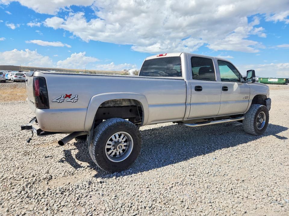 Photo 3 from auction – 2005 CHEVROLET SILVERADO with VIN 1GCHK33285F926100