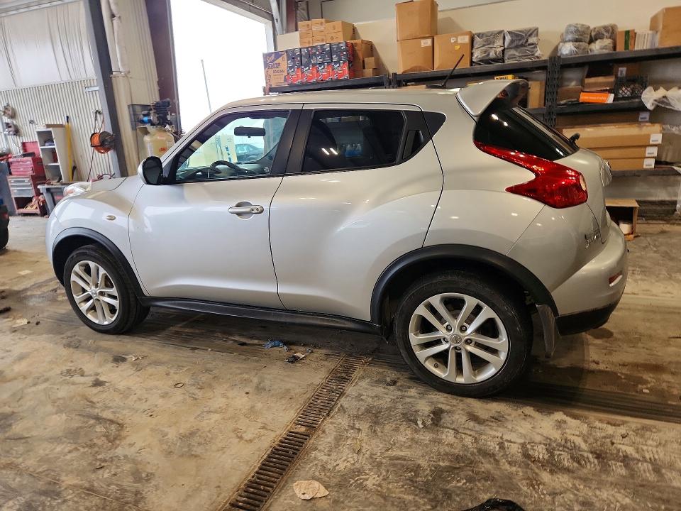 Zdjęcie 2 z aukcji – 2013 NISSAN JUKE z VIN JN8AF5MV6DT216000