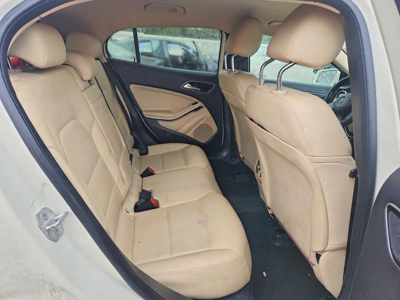 Снимка 10 от търг – 2018 MERCEDES-BENZ GLA с VIN WDCTG4EB2JJ398229