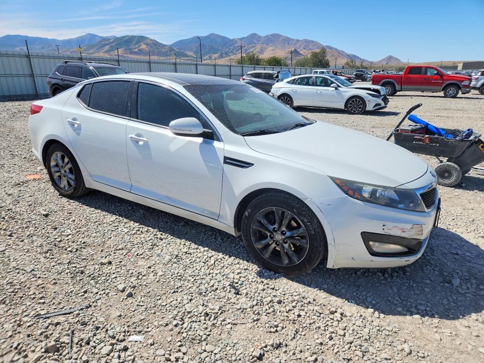 Zdjęcie 4 z aukcji – 2013 KIA OPTIMA z VIN 5XXGN4A75DG216840
