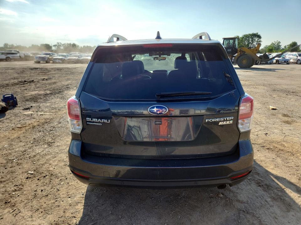 Photo 6 from auction – 2017 SUBARU FORESTER with VIN JF2SJAWC1HH588633