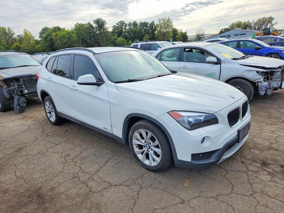 Photo 4 from auction – 2014 BMW X1 with VIN WBAVL1C56EVR94168