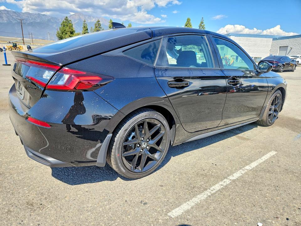 Zdjęcie 3 z aukcji – 2026 HONDA CIVIC z VIN 19XFL2H87TE041325