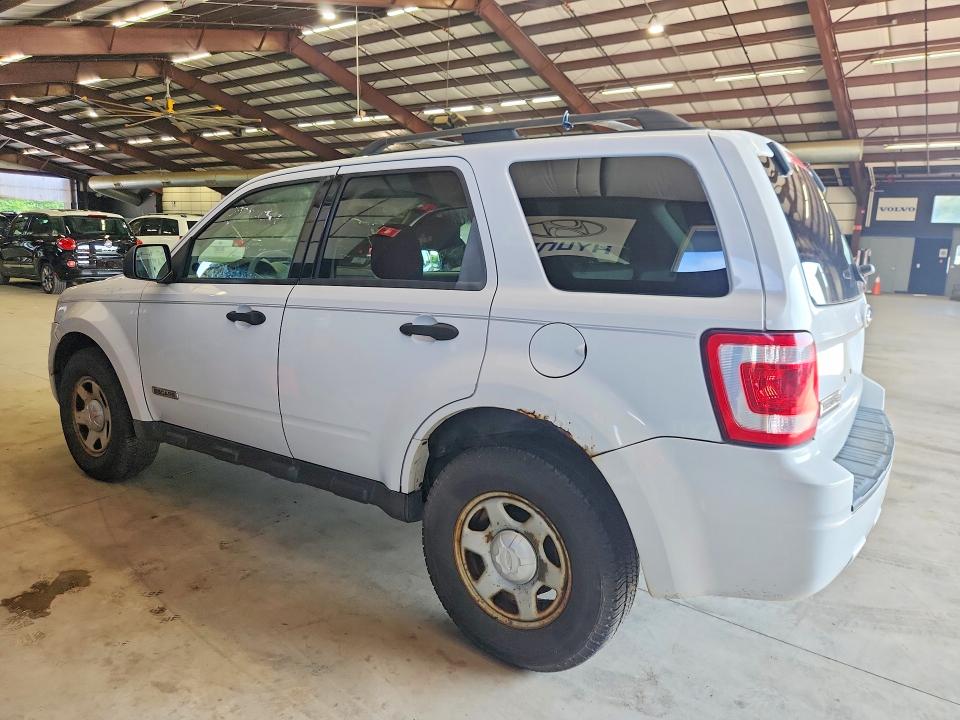 Photo 2 from auction – 2008 FORD ESCAPE with VIN 1FMCU92Z18KB15946