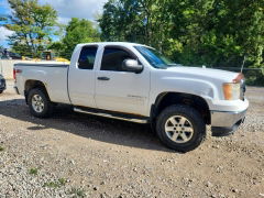 Фото 4 с аукциона – 2008 GMC SIERRA с VIN 2GTEK19J481324554