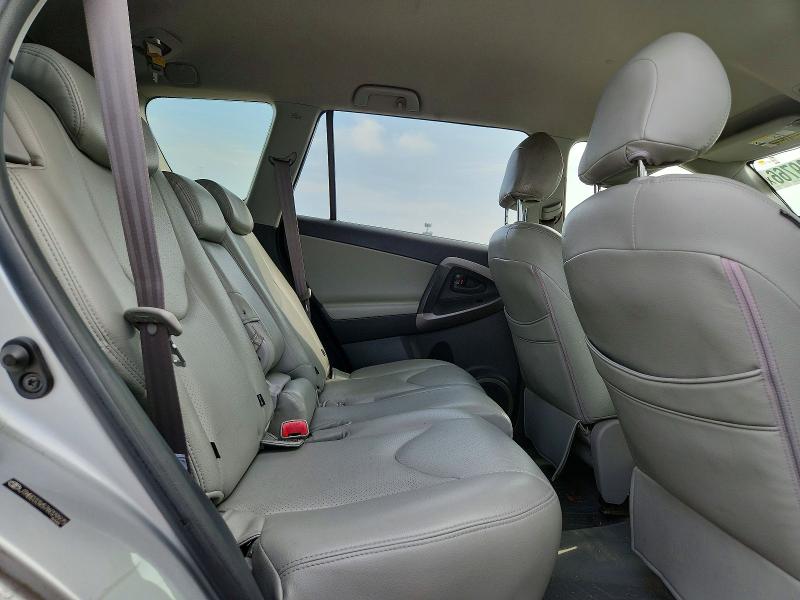 Photo 11 from auction – 2007 TOYOTA RAV4 with VIN JTMBD33V576029975