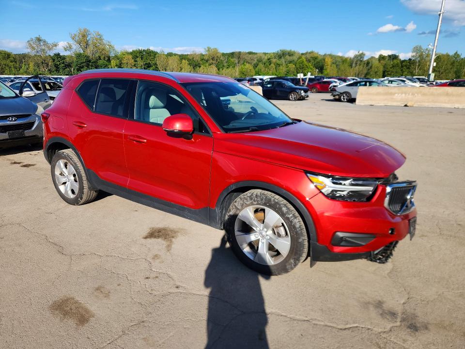 صورة رقم 4 من المزاد - 2021 VOLVO XC40 مع VIN YV4162UK7M2603769