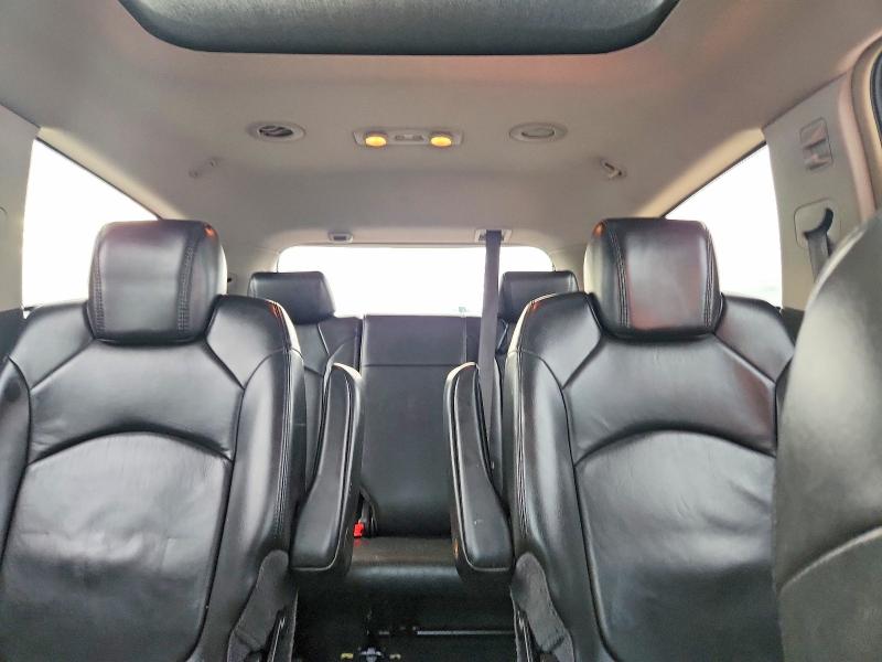 Photo 10 from auction – 2009 CHEVROLET TRAVERSE with VIN 1GNEV23D59S109449