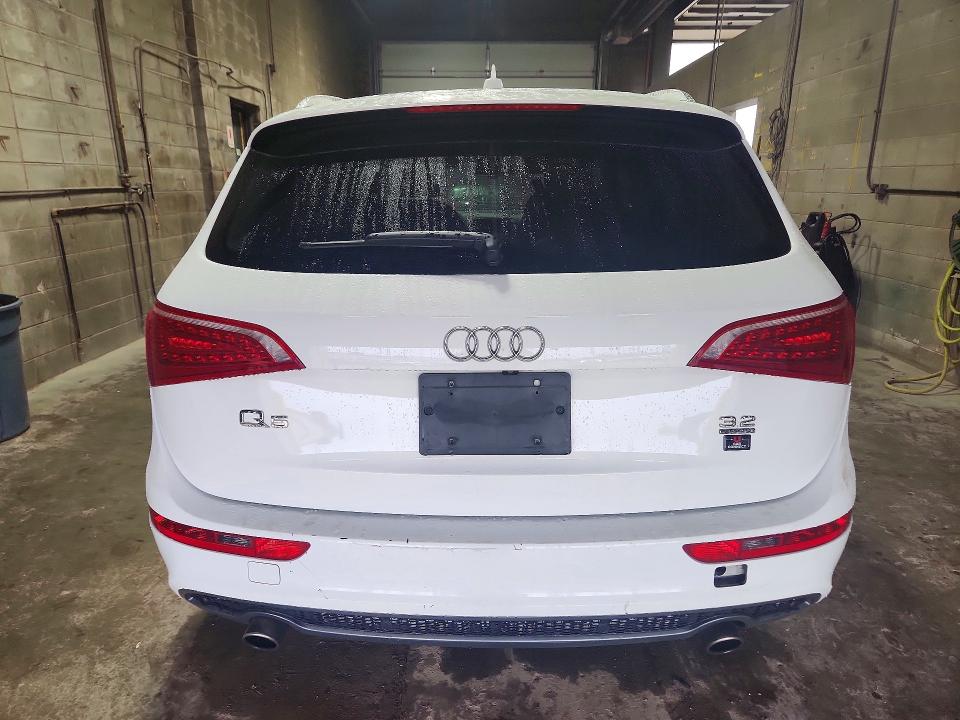 Снимка 6 от търг – 2012 AUDI Q5 с VIN WA1DKAFP5CA057017