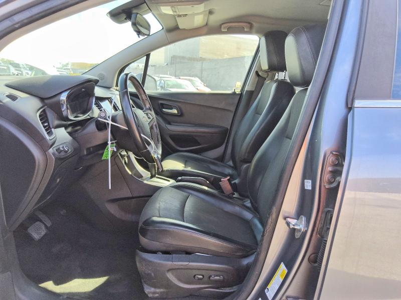 Photo 7 from auction – 2019 CHEVROLET TRAX with VIN KL7CJPSB6KB917644