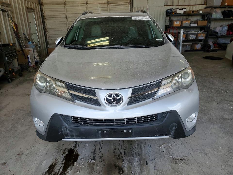 Photo 5 from auction – 2014 TOYOTA RAV4 with VIN 2T3WFREV0EW085331