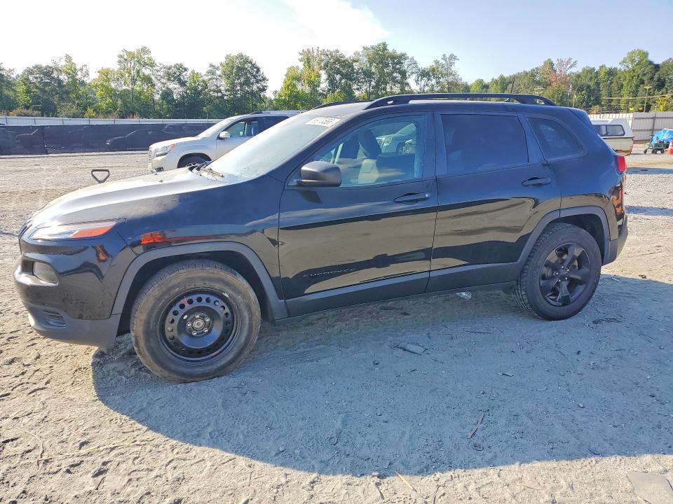 JEEP CHEROKEE 2017 with VIN 1C4PJMAB7HW552123 - Photo from auction