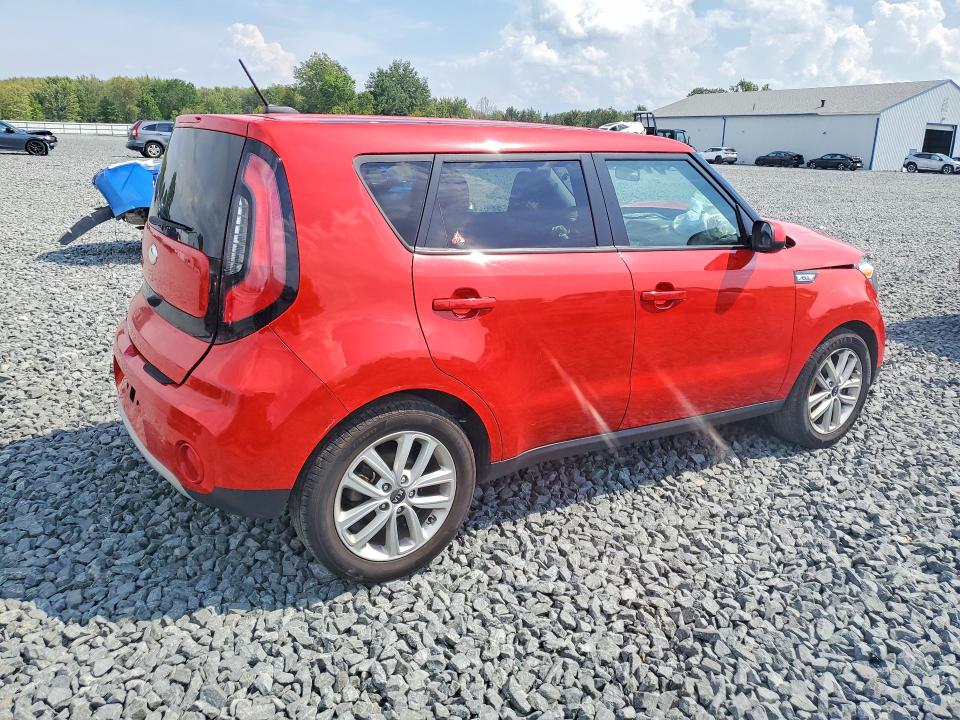 Photo 3 from auction – 2019 KIA SOUL with VIN KNDJP3A59K7664187