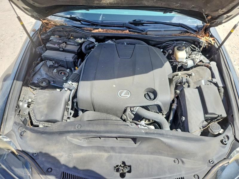 Photo 11 from auction – 2015 LEXUS IS with VIN JTHCF1D26F5018087