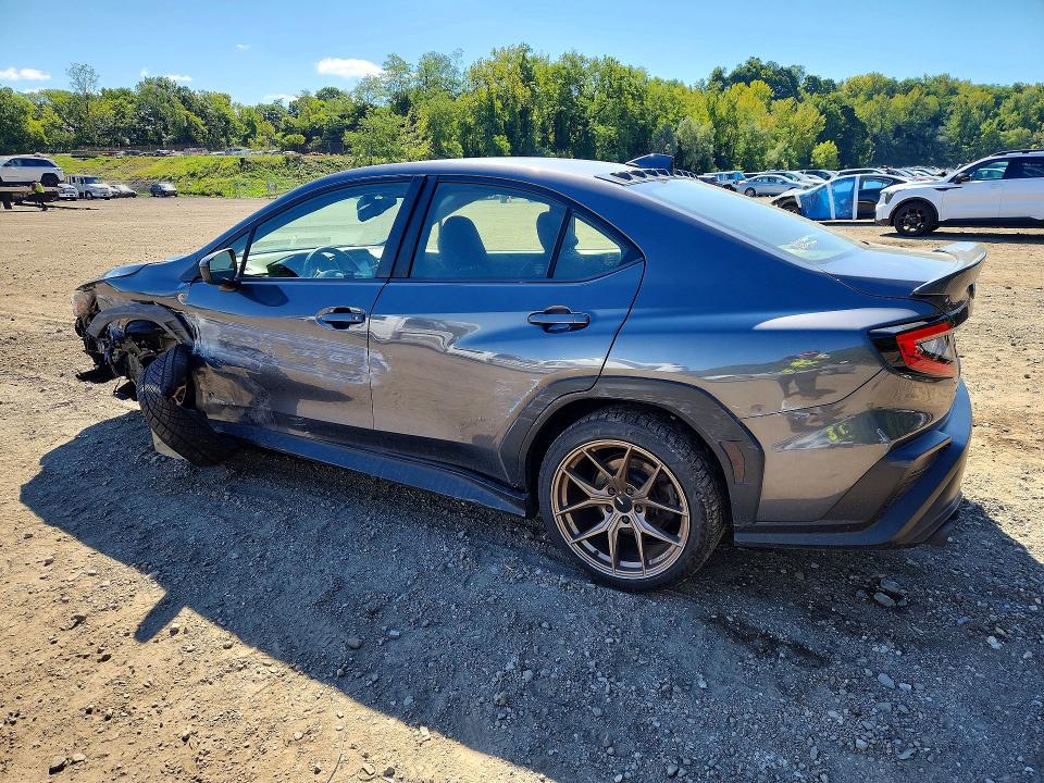 Foto 2 de la subasta – 2022 SUBARU WRX con VIN JF1VBAA61N9013518