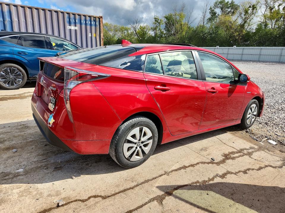 Photo 3 from auction – 2016 TOYOTA PRIUS with VIN JTDKARFU0G3526710