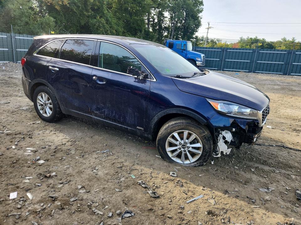 Photo 4 from auction – 2020 KIA SORENTO with VIN 5XYPGDA39LG698102