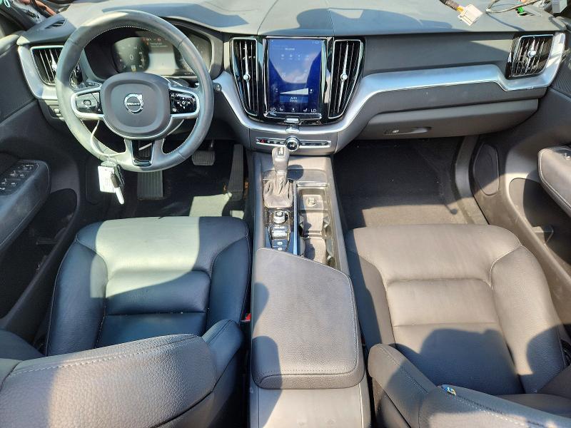 Photo 8 from auction – 2020 VOLVO XC60 with VIN YV4102DK4L1431447
