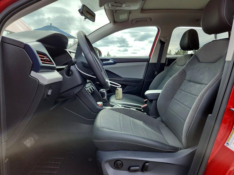 Снимка 7 от търг – 2022 VOLKSWAGEN TAOS с VIN 3VVLX7B25NM055971