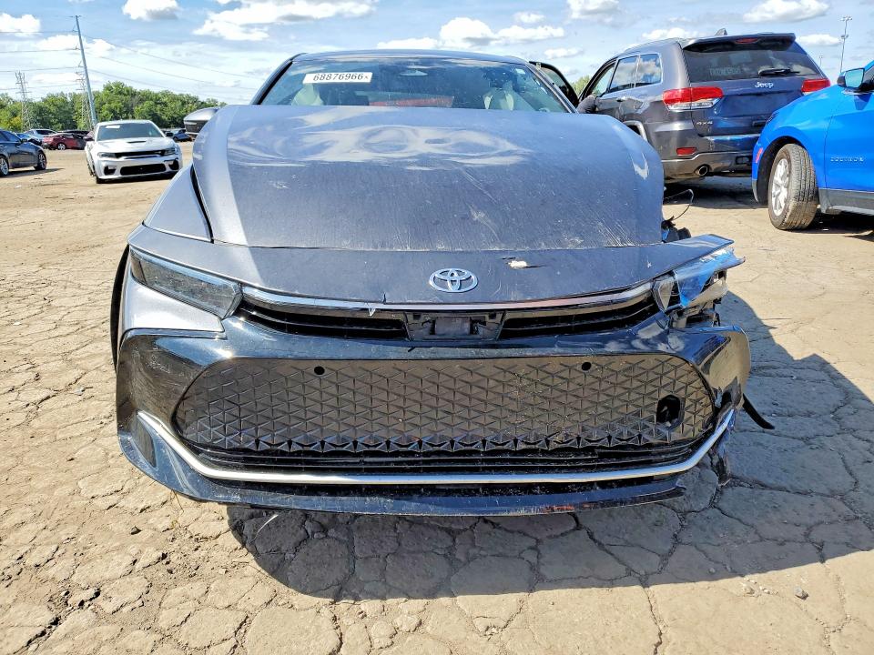 Фото 5 с аукциона – 2023 TOYOTA CROWN с VIN JTDAAAAF4P3013384