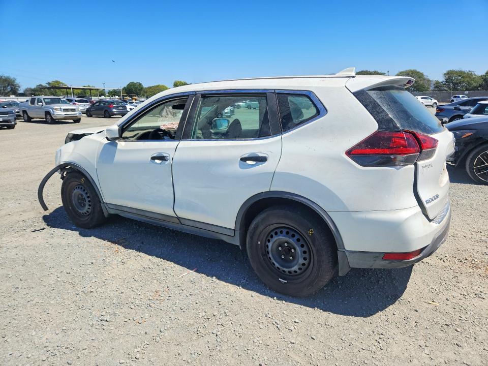 Photo 2 from auction – 2018 NISSAN ROGUE with VIN 5N1AT2MT2JC713375