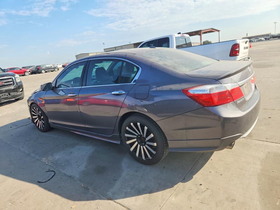 Photo 2 from auction – 2014 HONDA ACCORD with VIN 1HGCR3F86EA021682