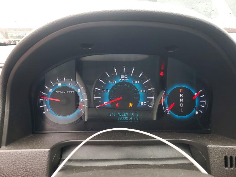 Photo 9 from auction – 2012 FORD FUSION with VIN 3FAHP0HA6CR218174