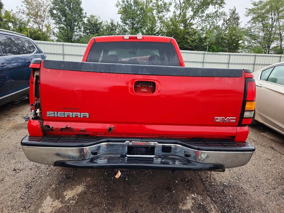Фото 6 с аукциона – 2005 GMC NEW SIERRA с VIN 2GTEC13T351393934