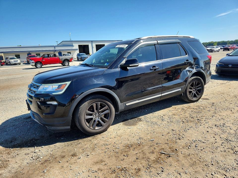 FORD EXPLORER 2018 with VIN 1FM5K8D85JGB60409 - Photo from auction