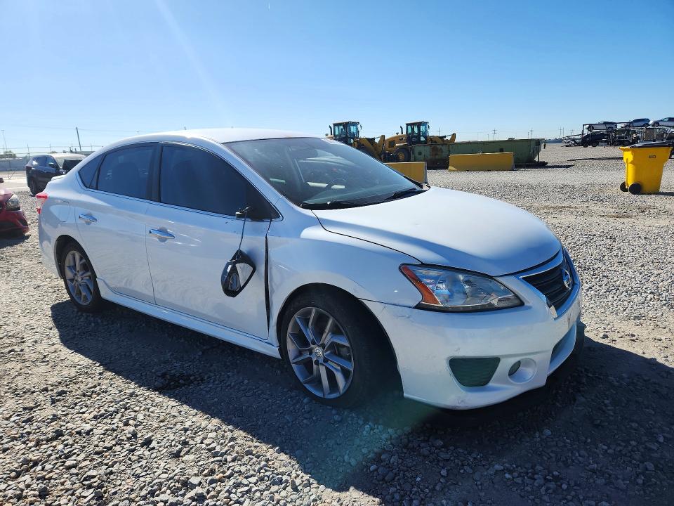 Photo 4 from auction – 2015 NISSAN SENTRA with VIN 3N1AB7AP9FY331860