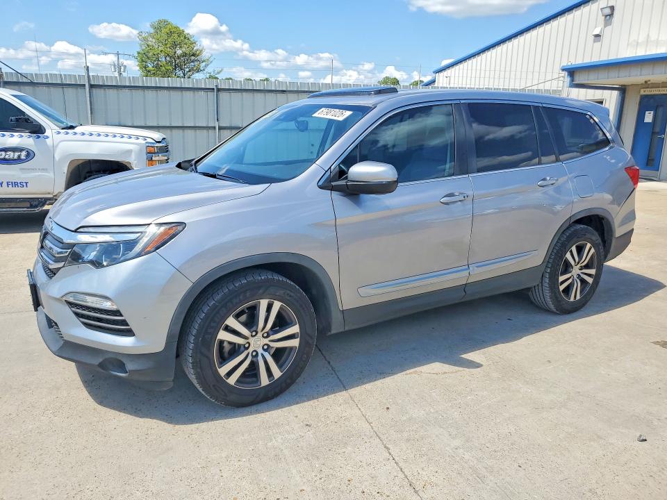 HONDA PILOT 2017 with VIN 5FNYF5H63HB041694 - Photo from auction