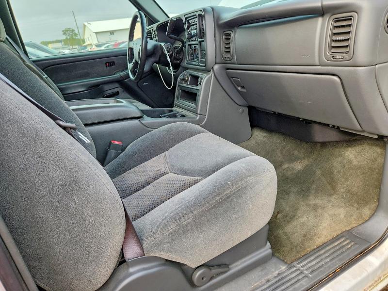 Zdjęcie 8 z aukcji – 2003 CHEVROLET SILVERADO z VIN 1GCEK19T93E241095