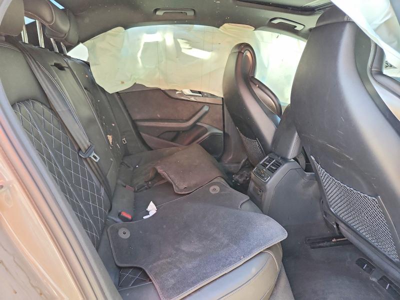 Photo 10 from auction – 2019 AUDI S4 with VIN WAUB4AF49KA003471