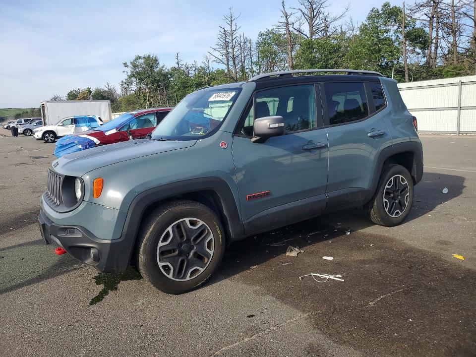 JEEP RENEGADE 2015 с VIN ZACCJBCT4FPB82140 - Снимка от търг