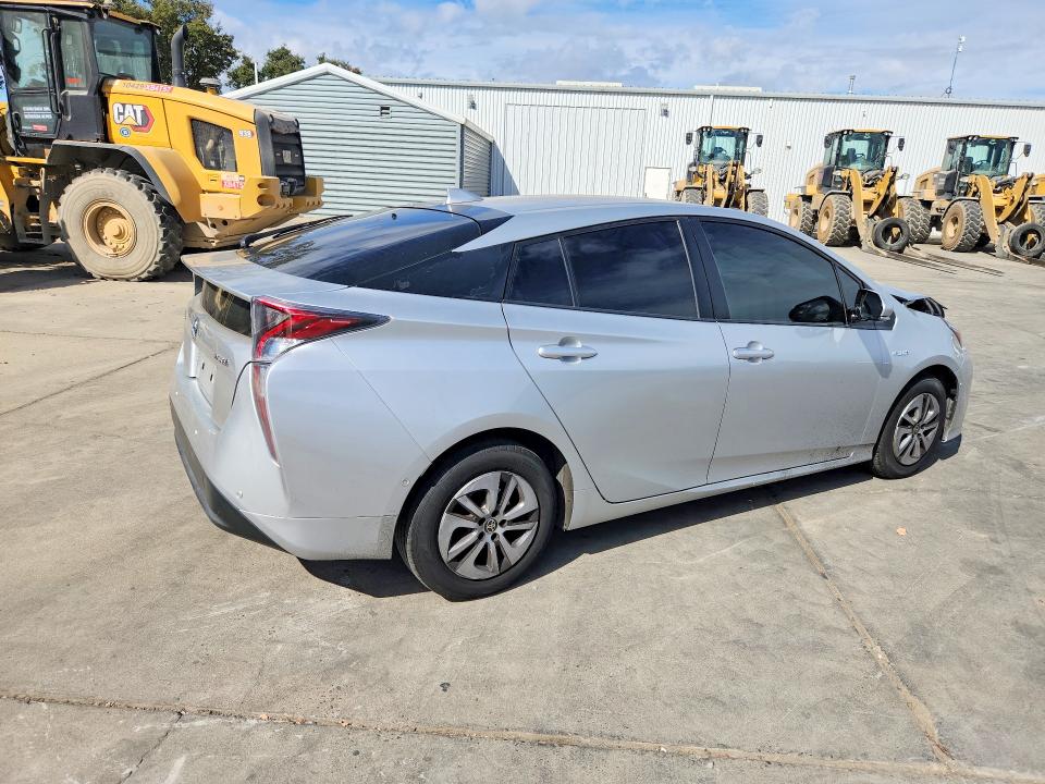 Photo 3 from auction – 2017 TOYOTA PRIUS with VIN JTDKBRFU6H3041731